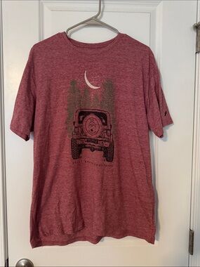 League Men's Heather Red Crewneck Tee with Jeep and Forest Graphic